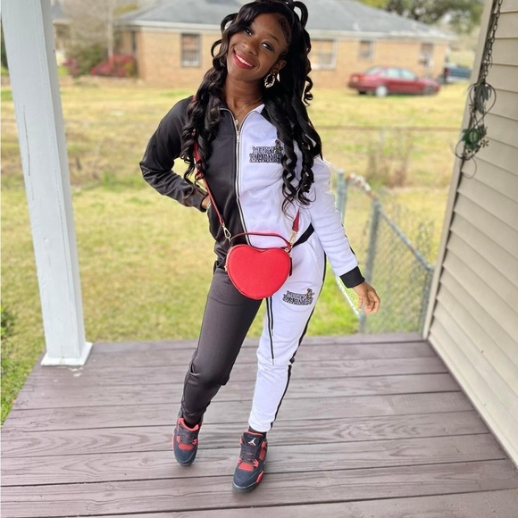 Money Madness Tracksuit - Picture 7 of 8